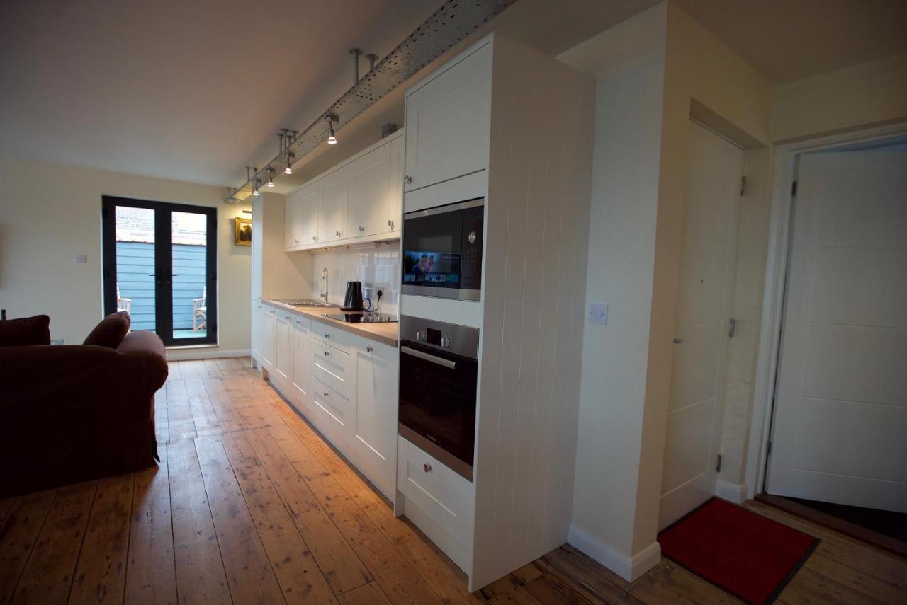 Spacious Apartment With Roof Terrace, Near The Waterfront, Ipswich Zewnętrze zdjęcie